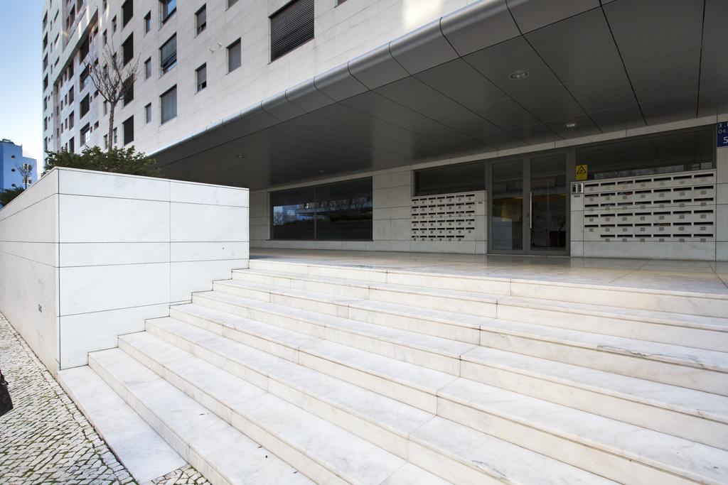 Oriente Marina Apartments By Apt Iin - Parque Das Nacoes Lissabon Exterior foto
